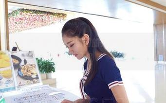 爱丝让你体验高清写真与冬日暖阳的完美融合！就问你要不要体验下？