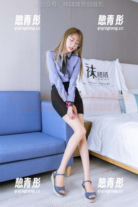 BoBoSocks袜啵啵-甜甜圈 BoBoSocks袜啵啵 - 来看看甜甜圈的薄白丝写真集,分享这抹淡淡的优雅
