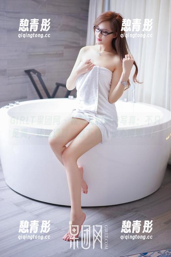 GIRLT果团网-松果儿 GIRLT果团网 - 松果儿的旗袍写真:不只是美,还能通过高清下载让你心得如潮!