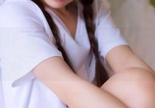 你相信吗？果团网的气球图包免费，我就像个孩子一样想要抓住一两个。