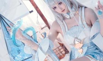Luisa_零纱与水手服的秋季私拍：图片里的假装出海