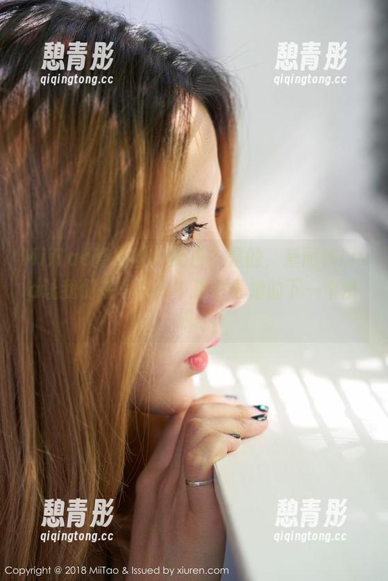 MiiTao蜜桃社 - 纯白？是的，爱丽莎Lisa让我们在写真集中更好奇她的下一个挑战。