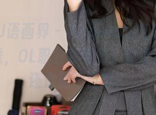 XIAOYU语画界 - Angela小热巴的新作品集上线，OL职业装回归，究竟是去上班还是拍照自恋？
