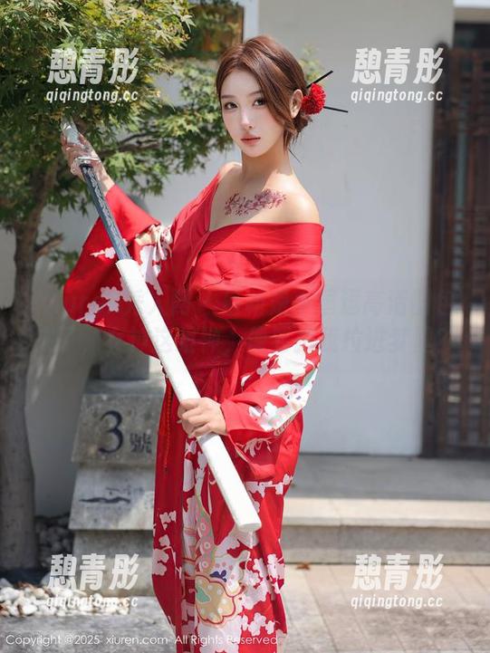 Xiuren秀人网-是小逗逗 Xiuren秀人网 - 最新是小逗逗高清图包来了,女神这眼神,像要把我拉进梦里?