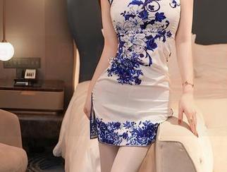 Xiuren秀人网 - 婚纱私拍，曦宝儿在镜头前演绎的每一张都是即将嫁给幸福的节奏？
