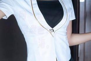Xiuren秀人网 - 泳池派对不止在眼前，程开心的写真网盘备份，让这场景永存脑海。