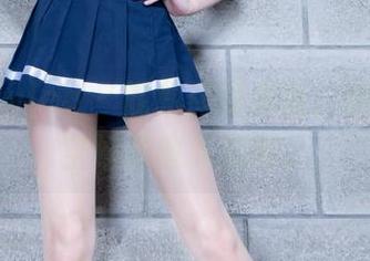 beautyleg - 就私房图来说，黄苇萱的空姐造型真显眼。