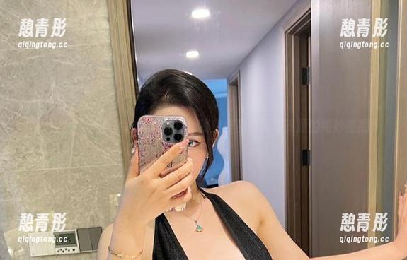 不爱笑的赛琳 微密圈 - 不爱笑的赛琳加持,镂空作品和海量资源的绝妙碰撞