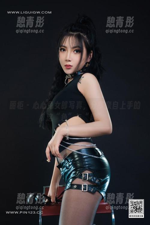 丽柜-心心 丽柜 - 心心兔女郎写真,分享亲自上手的这“色”与“趣”