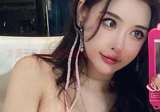 微密圈 - 发现于芷晴网盘的新作品：小白兔的纯欲风再升级