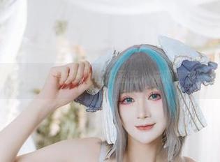 凭啥兔胖胖min的女王图包无圣光，反而更有一番风味？