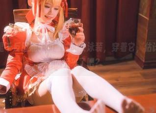 精选图包里千反田鹿子的罩纱豹纹泳装，穿着它，估计夏天就要热起来了吧？