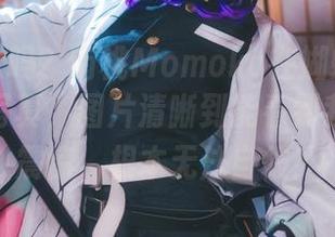你能想象吗？南桃Momoko在蝴蝶忍队服里拍的写真，图片清晰到能看到我脸上的震惊，根本无法自拔！