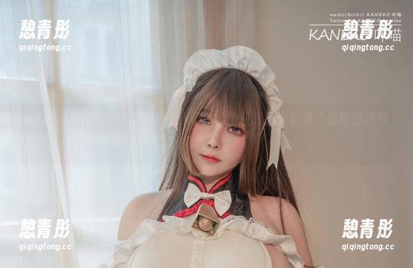JK制服的日常？咔喵KANEKO的私拍让我感到有点“想做但没有勇气”。