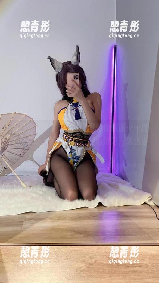 啾小妍又来了，最新套图的体操服……这组合真让人停不下来，诚心沦陷，怎么办呢？