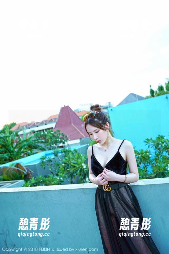 嗲囡囡 - 翻开伍月yuer的高清秘籍：女王写真集，拿上小本本！