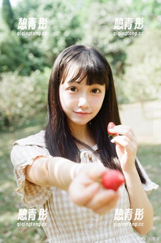 嘎潼 想象中的兔女郎——嘎潼精选写真总能引发意想不到的反应。