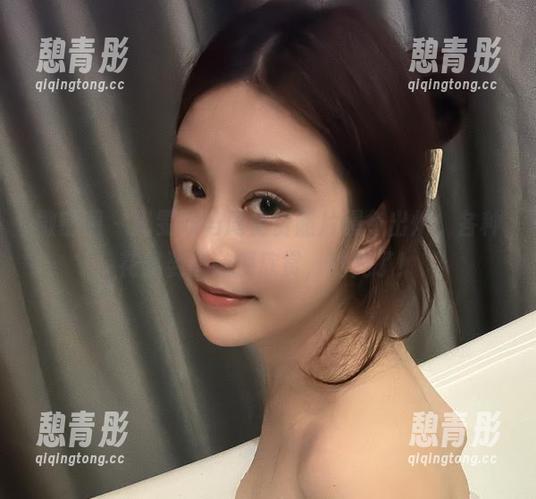 奶雯 微密圈 - 奶雯双马尾免费照片爆备出炉,各种花式姿态随便欣赏,酷毙了!