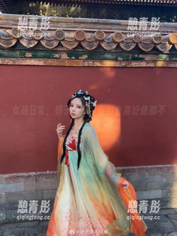 女孩日常：妍子坚不可摧的合集好像都不想放下？