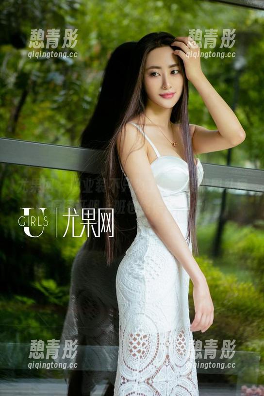 尤果网-果果 尤果网 - 职业装不只为工作,果果用私房原图证明上班也能像拍大片!