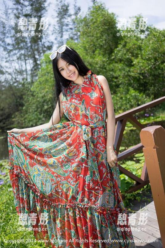 推女神 - 想要下载施忆佳黑白套图？只需一秒，或者说，强迫自己沉迷在这个高对比的世界里。
