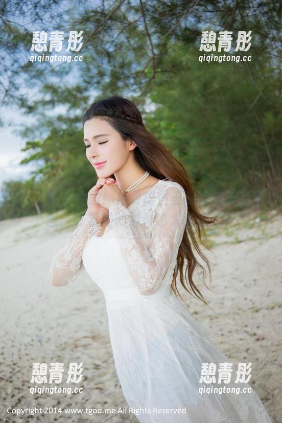 推女神-王婉悠 推女神 - 注意!免费提供王婉悠的美足套图,盯着她的脚看也太过瘾了!