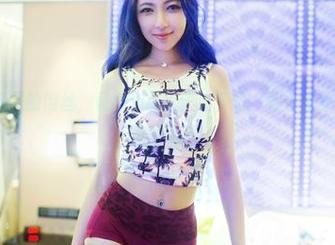 推女郎 - 娜露的肉丝，竟然免费？快速下载，马上成为朋友心目中的彩虹！