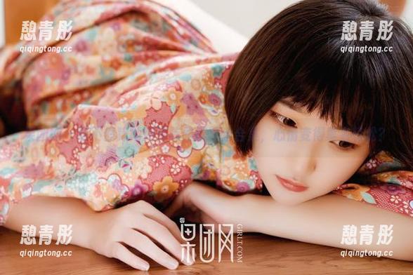 果团网 - 马不停蹄地浏览陈雅漫黑丝合集，心情变得莫名轻松？