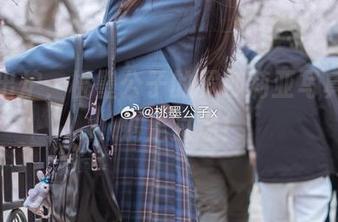 新鲜出炉，桃墨公子的罗莎莉亚写真下载，别走过场！