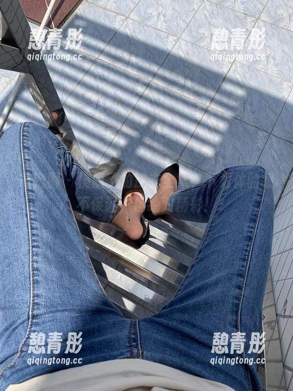 微密圈 - 桃脱了的皮衣全集，下载体验感不保证，但绝对精彩！
