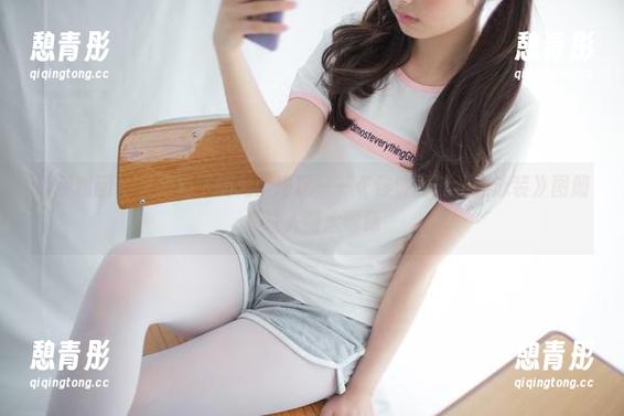 森萝财团-卉子 森萝财团 - 又是卉子的鬼畜搭配——《绫波丽战斗服泳装》图册真让人瞪大眼睛