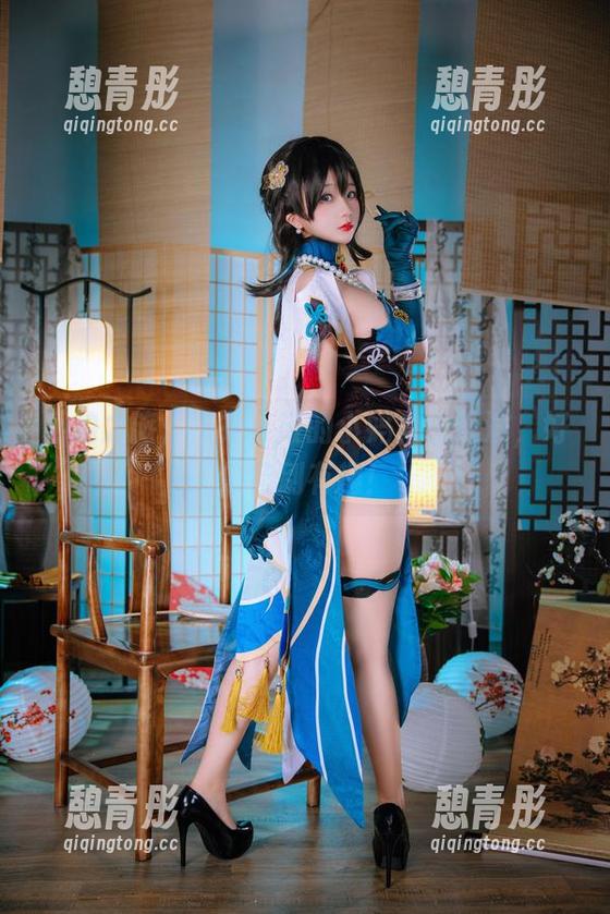 私拍之旅，樱井小莜的小妈角色扮演，好像特别有趣！