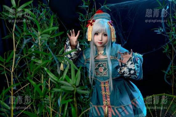 告别无聊！爆机少女喵小吉办公室原图分享，趣味与工作齐飞！