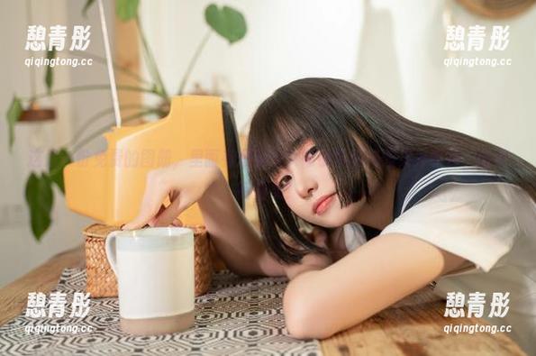 这是一份免费的图册，里面有爆机少女喵小吉和花园灵异事件，听说有仙女？