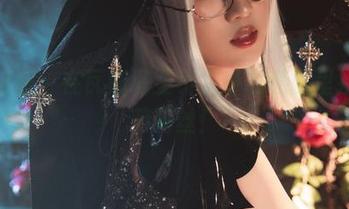 奇幻旅程：在瓦斯塔亚小龙虾的私房里找魔女莉莉丝！