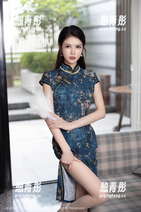 秀人网-周于希dummy 秀人网 - 图文并茂,周于希dummy吊带私房,总感觉没看够,难道我有问题?不过这个画面真不错。