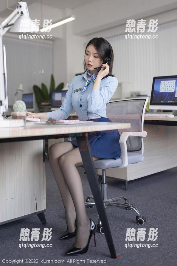 秀人网 - 和服私房物语：欣赏喵喵JOJO的合集中，总让人想起一些模模糊糊的画面。