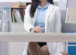 秀人网 - 收藏小雨baby的白丝合集，发现壁纸甜蜜不止于此！
