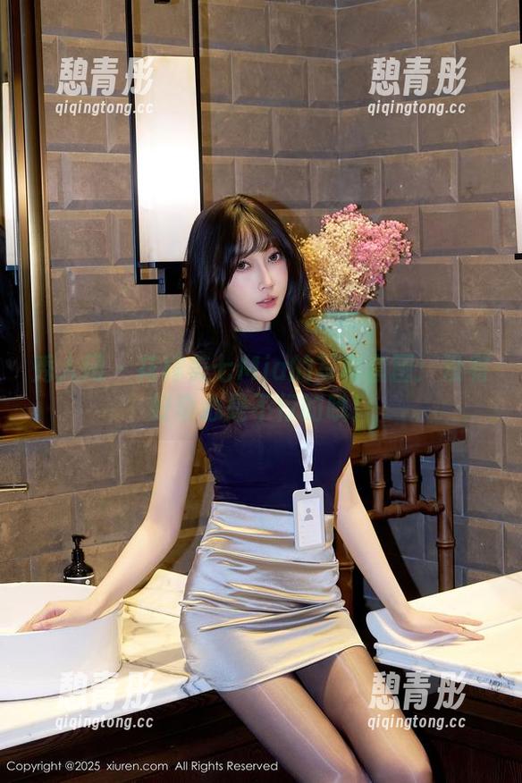 秀人网-美七Mia 秀人网 - 花嫁美七Mia的写真套图:没有好奇心是不行的哦!