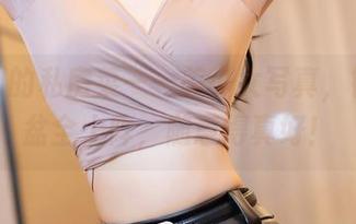 秀人网的私房菜——美少女写真，锅碗瓢盆全上阵，随意得真好！