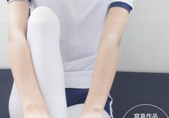 紧急企划 - 不得不说，林书辞的女孩原图里有种让人心疼的美，有种淡淡的不安，太真实了！