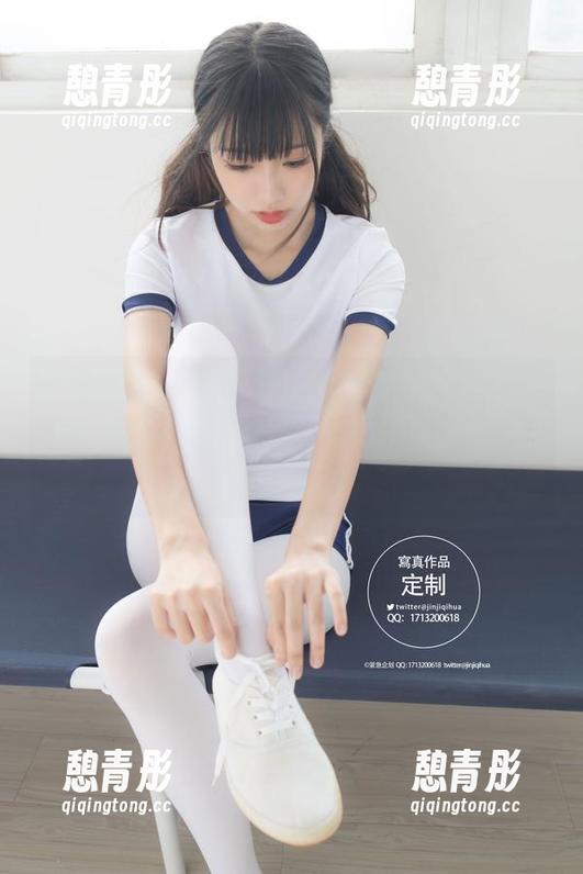 紧急企划 - 不得不说，林书辞的女孩原图里有种让人心疼的美，有种淡淡的不安，太真实了！