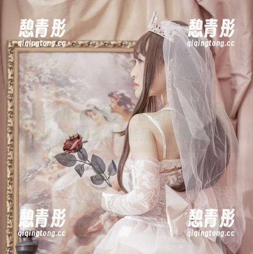 脱尾巴Mizuki的天使图包精选，一开始我还以为会很奇妙，结果……有点无聊。