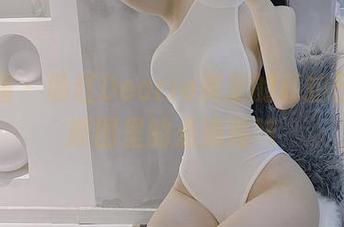 微密圈 - 脸红Dearie美足的私拍日记，原图里的点滴趣味