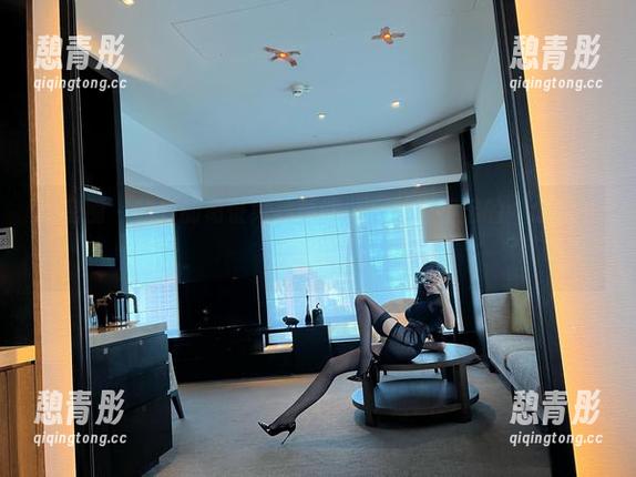 葛征 微密圈 - 收到的葛征婚纱原图,有种说不出的‘怎么可以!?’