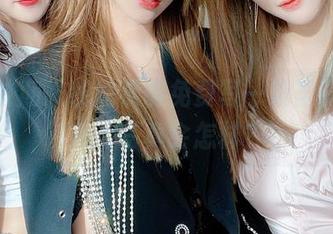 如果过期米线线喵能免费写一篇圣诞，那她的写真会怎样？