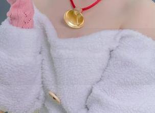 在铁打萌萌_moi的私拍中，秘书角色深藏的才华，图包亮点着实不少！