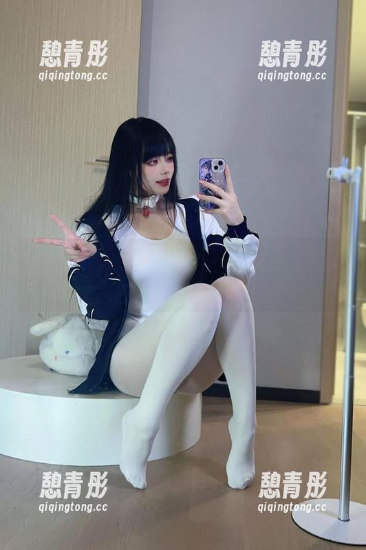 这些图集里，阿九从不咕咕(九言)的cos就像不知火舞一样，火花四溅！