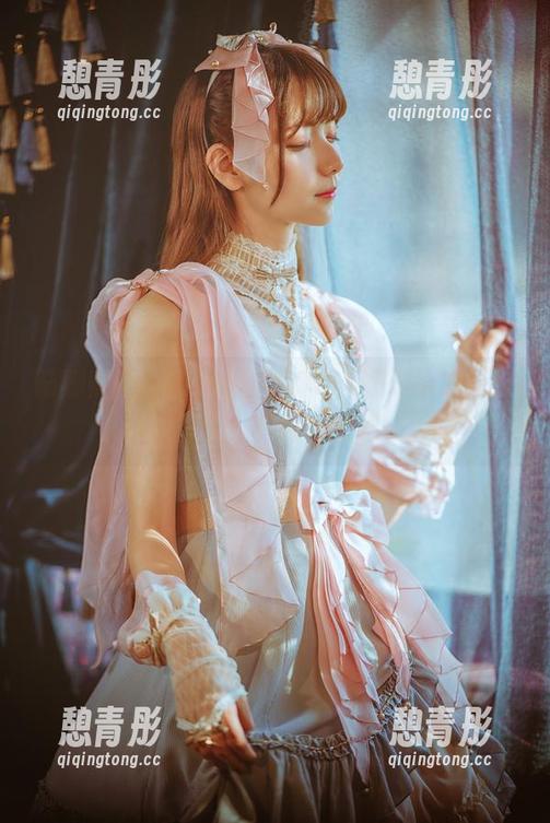陆卿卿kyokyo 陆卿卿kyokyo修女COS,好想给她打个满分,下载一波吧