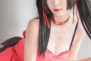 为什么雯粥粥i的狂三内衣在高清写真里总能出奇制胜？
